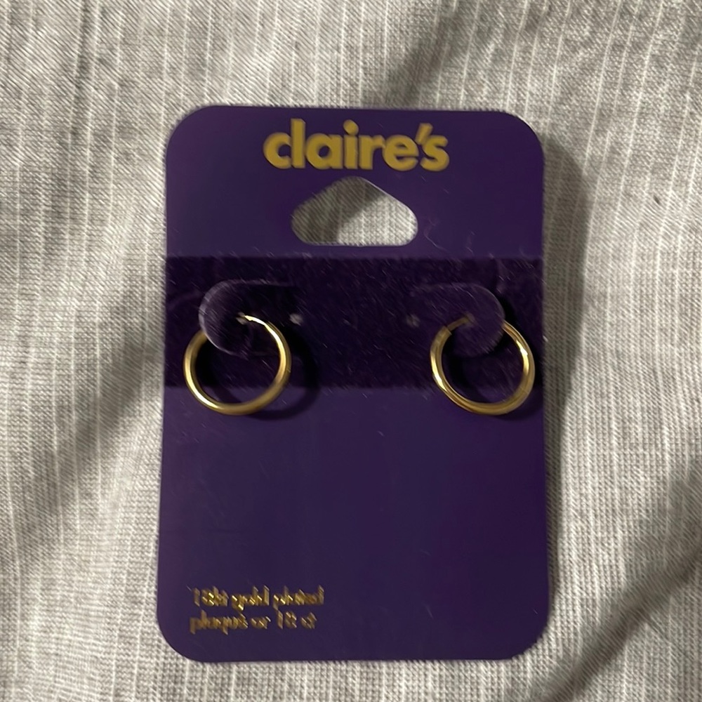gold hoop earrings